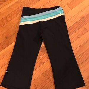 Lululemon reversible crops medium